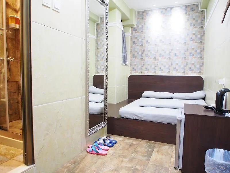 Grand Inn Hong Kong